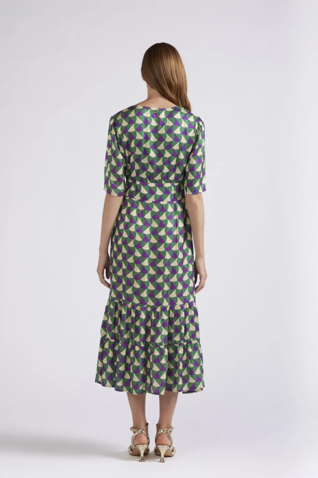 abito lungo tipo chemisier stampato geometrico