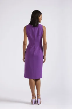 abito smanicato con scollo quadrato viola