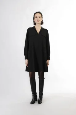 abito tipo tunica nero