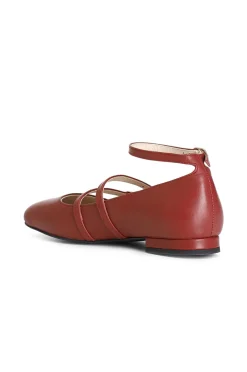ballerina in pelle con 3 fibbie bordeaux