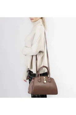 bauletto in abrasivato con personalizzazione charm metallo cipria