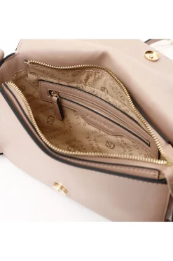 borsa a spalla con borchie e catene cipria