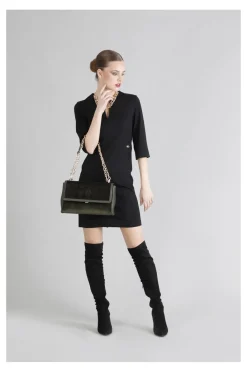 borsa con pattina in velluto verde