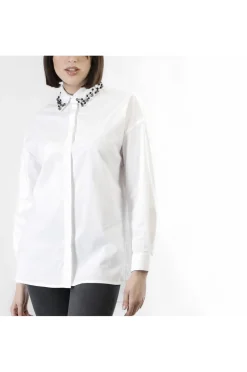 camicia in popeline con colletto ricamato bianco