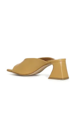 ciabatte in pelle noce