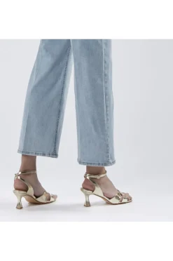 jeans denim culotte con bottoniera bleach