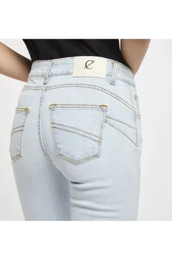 jenas brigittte skinny in tela stretch bleach