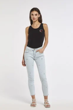 jenas brigittte skinny in tela stretch bleach