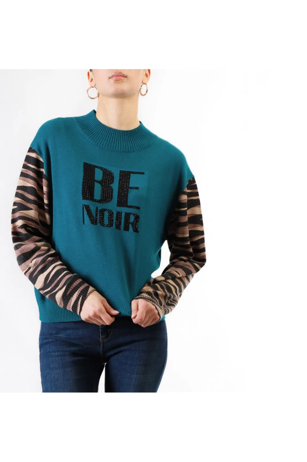 maglia collo a ciclista  con logo "be noir" con maniche stampate multiverde