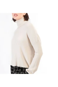 maglia collo alto avorio