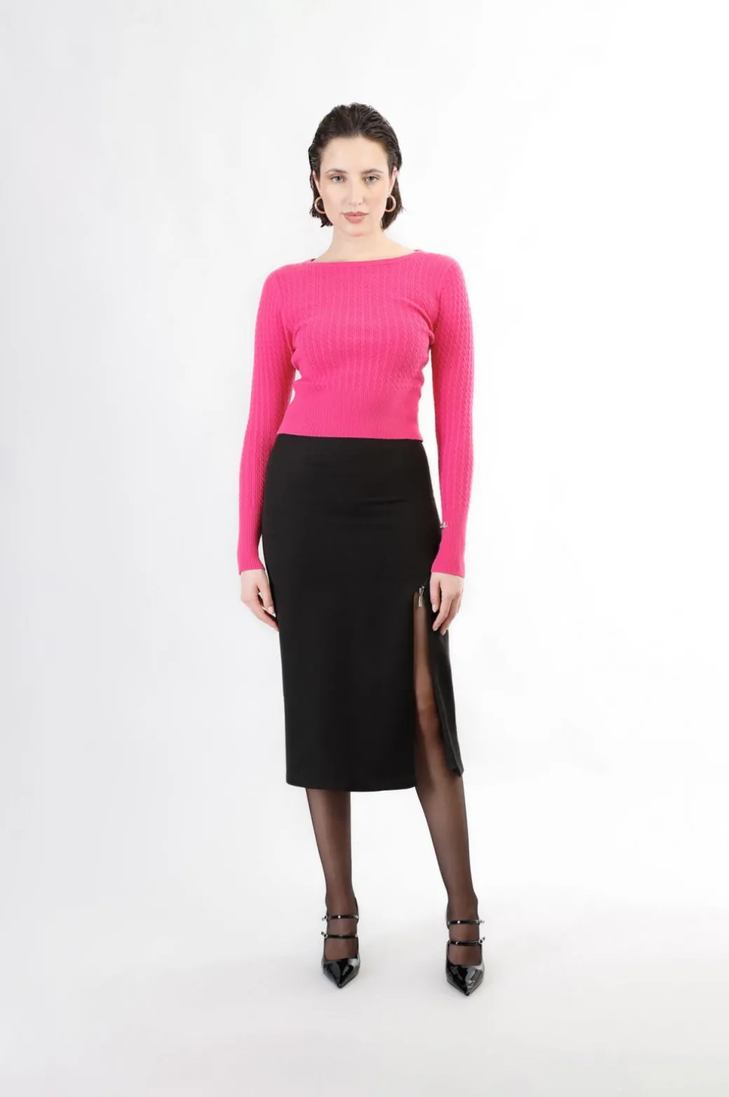 maglia corta tipo sottogiacca lavorata a treccia fuxia