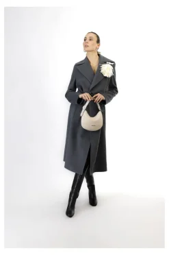 minibag effetto puffy con attacco tracolla e fibbia con strass avorio