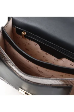 minibag multimariale e stampa pitone con borchie e strass