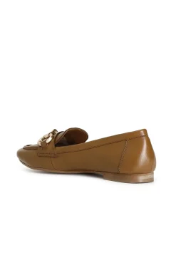 mocassini in pelle con morsetto cuoio