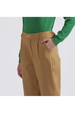 pantaloni chino con pinces in cotone ginger