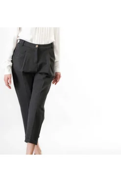 pantaloni gamba dritta con pinces fumo