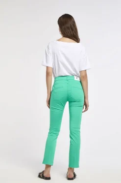 pantaloni slim tinto capo realizzati in tessuto di cotone elasticizzato menta