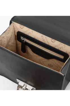 pattina con applicazioni di rivetti e chiusura in metallo nero