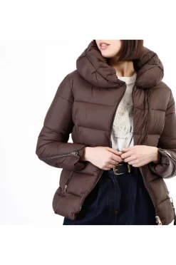 piumino corto collo avvolgente fondente