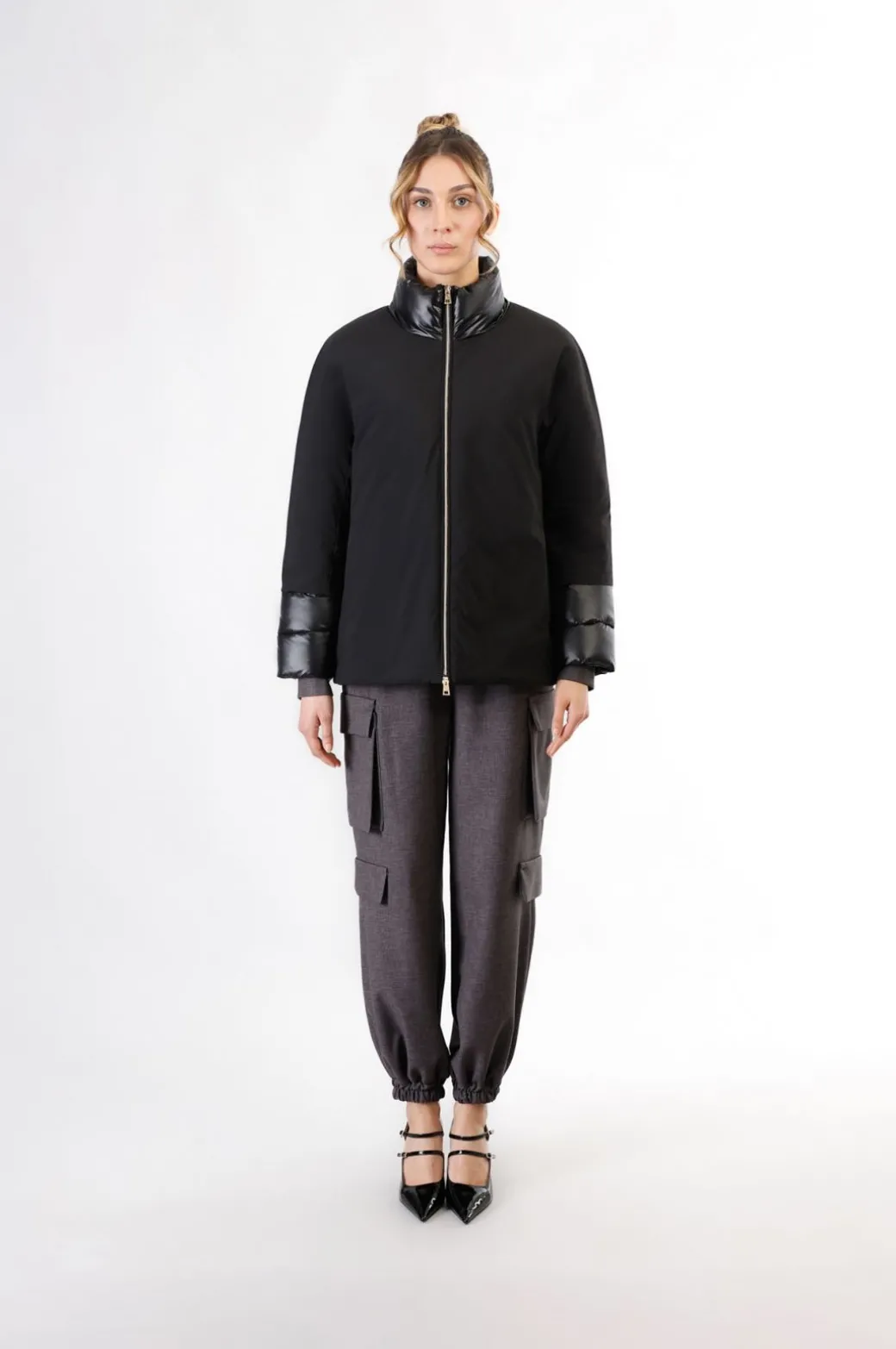 piumino tipo cappa bimateriale nero