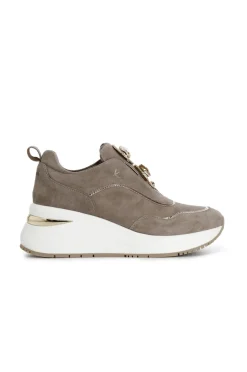 running slip-on con accessorio gioiello in camoscio taupe
