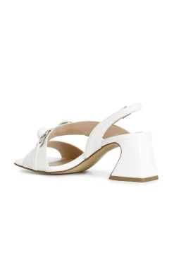 sandali asimmetrici in pelle bianco