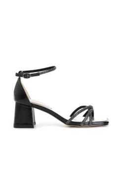 sandali chiusi dietro con strass nero