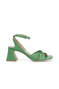 sandali in pelle con incrocio davanti verde