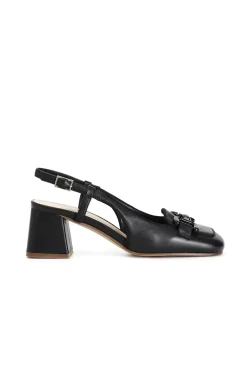 scarpe in nappa aperte sul retro con morsetto nero