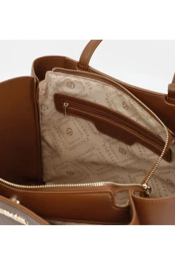 shopping con accessorio chiusura sul manico cuoio