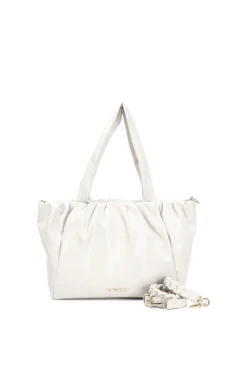 shopping con pieghe e catena decorativa