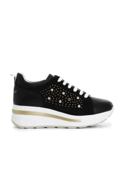 sneakers in pelle scamosciata con borchie e strass nero