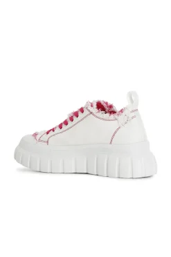 sneakers in tessuto sfrangiato e cuciture a contrasto bianco/fuxia