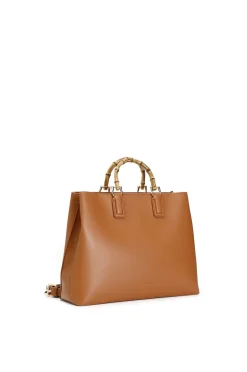 tote con traforatura e manico bamboo cuoio