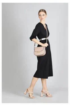 tracolla con pattina in pelle e chiusura strass nude