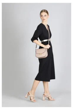 tracolla con pattina in pelle e chiusura strass nude