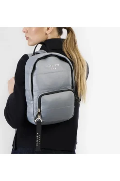 zaino in nylon imbottito polvere